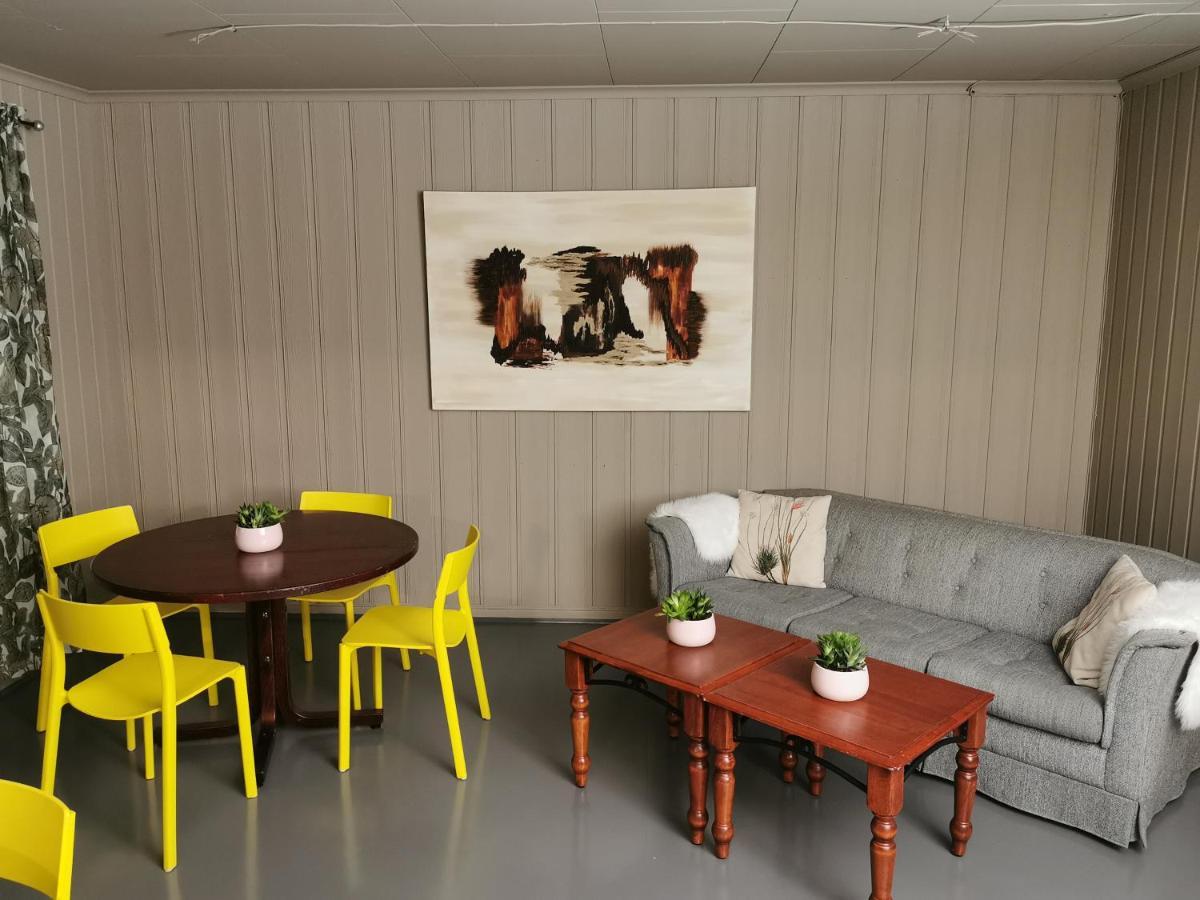 Hostel Lovisenlund Ovrebo Exteriér fotografie